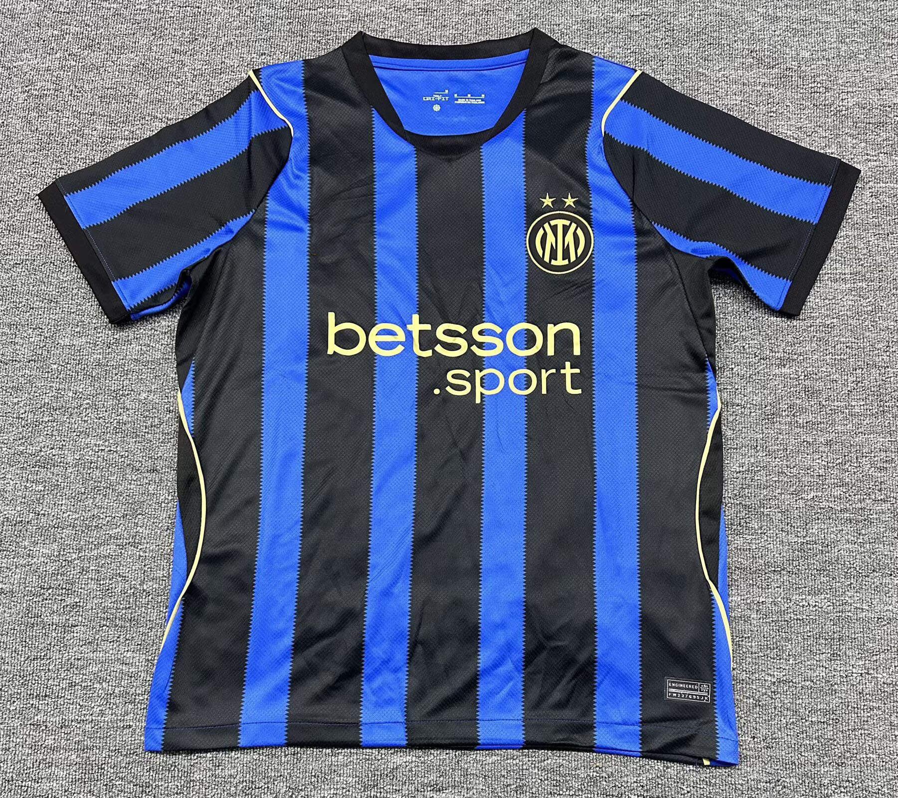 2627 Inter en casa