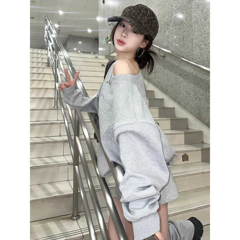 高级感网红炸街灰色卫衣短裤套装女春秋休闲时尚欧货运动服两件套