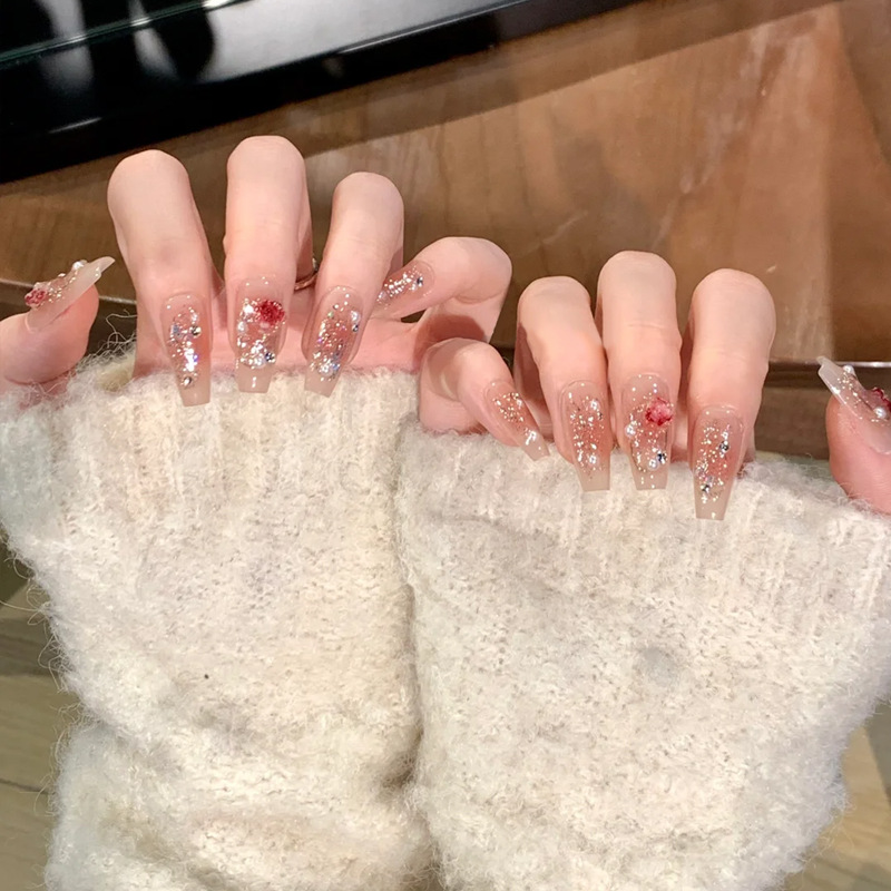 BY1569 exquisito y translúcido