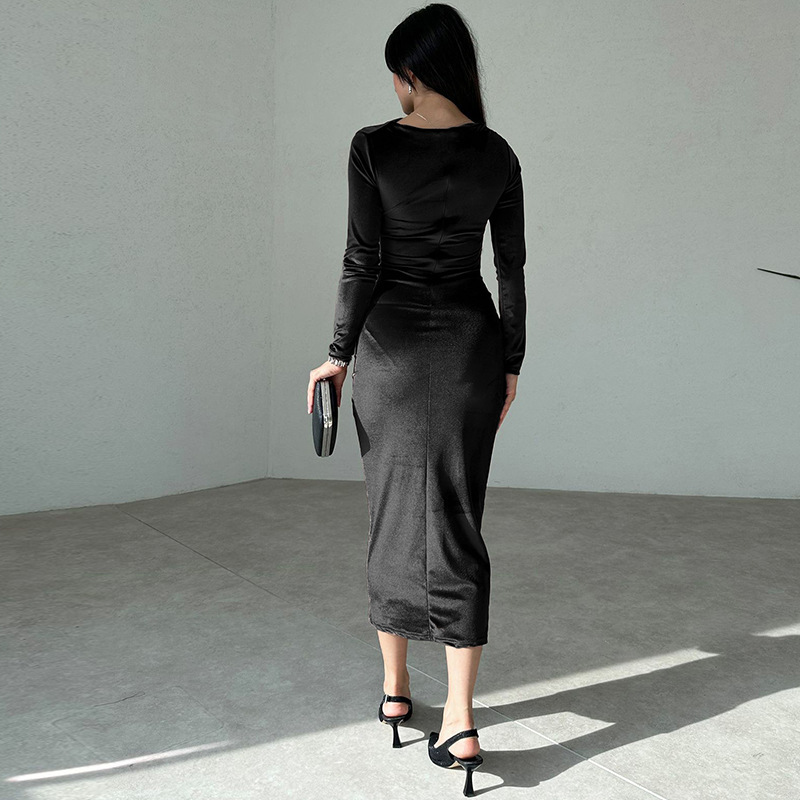 462g Weight Midi Dress Dress Length Type Long Sleeve Sleeve Length Velvet Dress Dresses Type Spandex, Polyester Fabric Type Mid Waist Waist Line Banquet, Evening Party Occasion Round Neck Neckline Slim Fit Type Solid Color Pattern Spring Season Women's Gender Elegant Style Wholesale Women's Elegant Solid Color Banquet Evening Party Round Neck Long Sleeve Velvet Dress 10