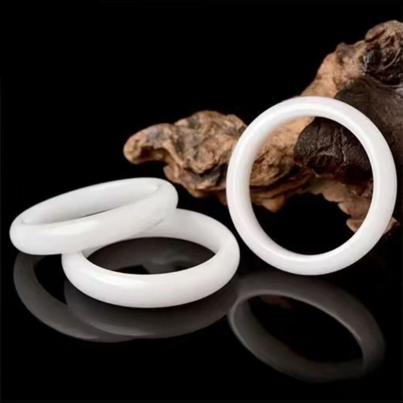 Vòng tay ngọc bích trắng da cừu tự nhiên Tân Cương chính hãng dáng tròn tiêu chuẩn — Bạch ngọc bình thường chi tiết 6