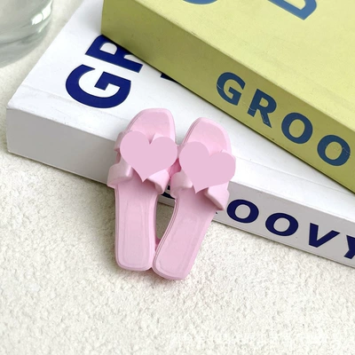 Popular car air freshener, realistic Car Perfume Aromatherapy - pink-slippers