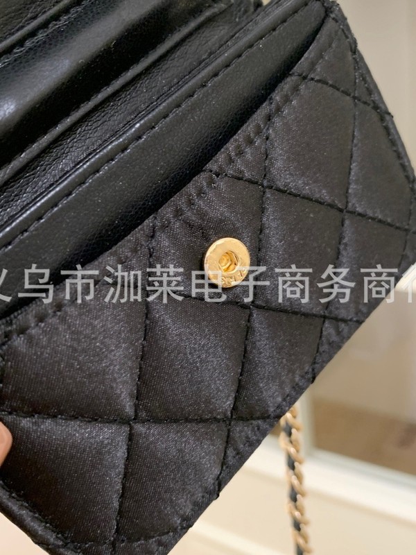 凹型スモールバッグ カメリアリボン ショルダーストラップ チェーン ブラックサテン ミニスモールショルダーバッグ ギフトボックス付き|undefined