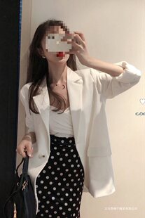 ��ɫ���b����Ů2026�����¿�����b�̿���L�����ļ�С�����@��