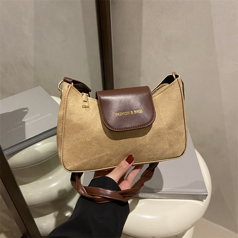 Gran capacidad 2025 verano nuevo estilo textura damas esmerilado retro cuadrado pequeño axila hombro mensajero bolso femenino de alto valor