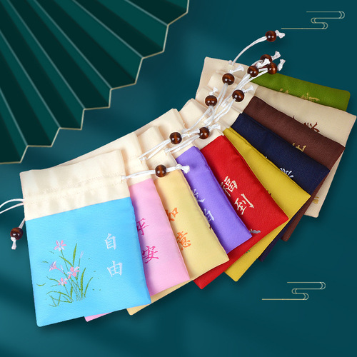 Ancient style blessing sachet bags wholesale embroidery blessing bags gift car pendant retro blessing tassel bundle mouth sachet