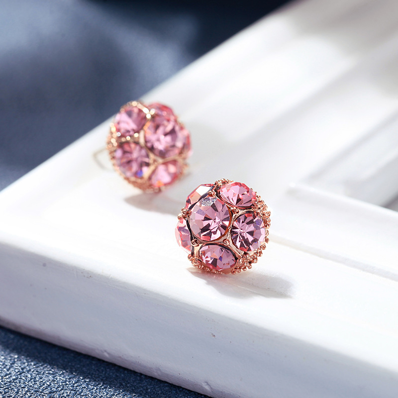 Small Simple Pink Diamond Earrings S925 Silver Needle Design Crystal Diamond Earrings Jewelry Trend display picture 4