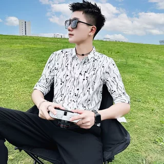 2024年新款夏季冰丝衬衫男短袖商务休闲免烫衬衣男中年印花上衣服