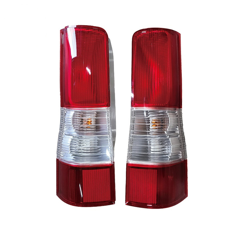 Задние фонари Toyota Liteace / Townace и Daihatsu Gran Max (2008-2024)