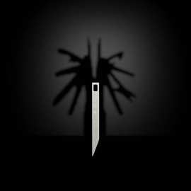 1套 颜色：图片色 材质：不锈钢 便携重型撬棒钥匙扣 多功能撬棍