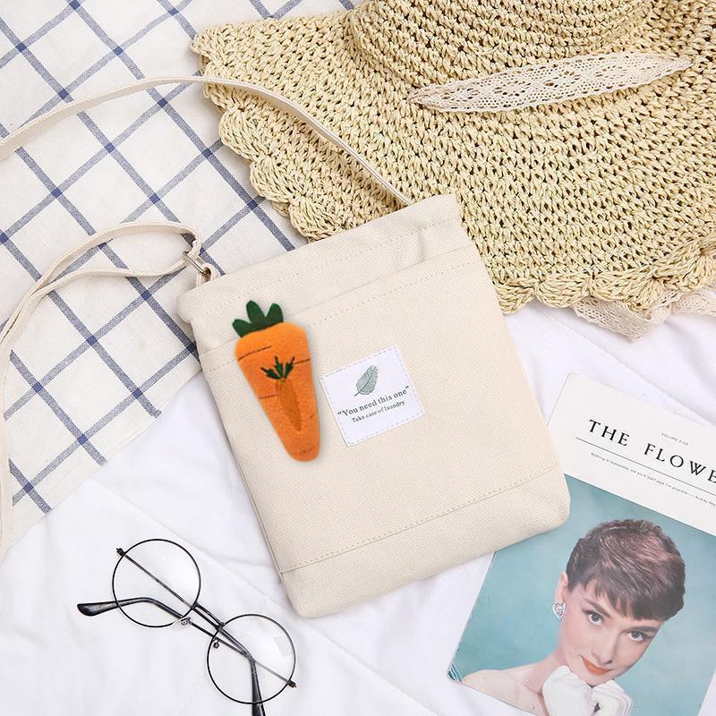 아이보리 무 펜던트