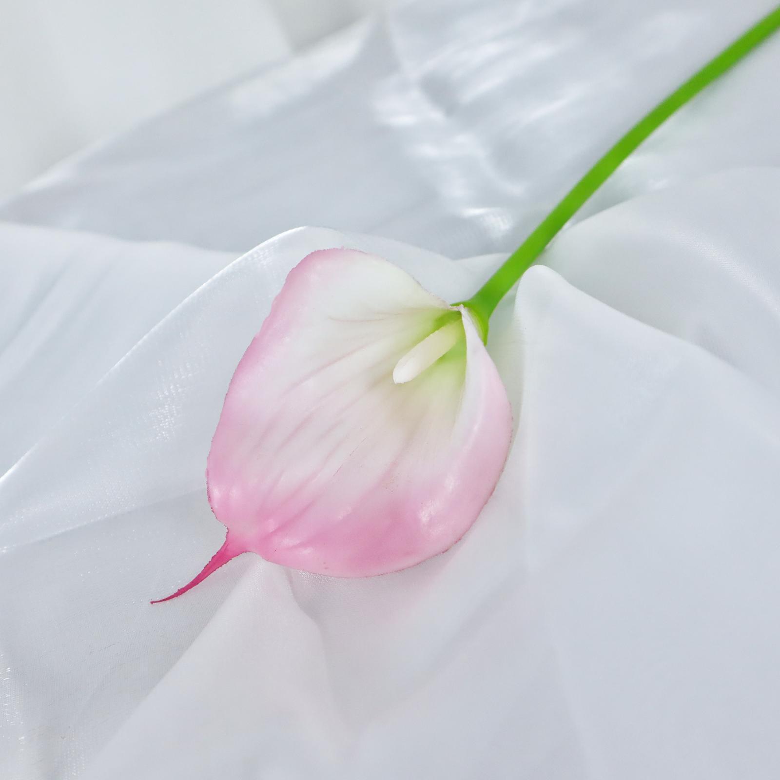 Mini mano-sensación Calla Lily falso ramo de flores artificiales transfronterizas Comercio exterior decoración del hogar Accesorios de fotografía fábrica al por mayor