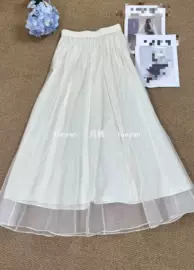 女式马甲;女式衬衫;连衣裙