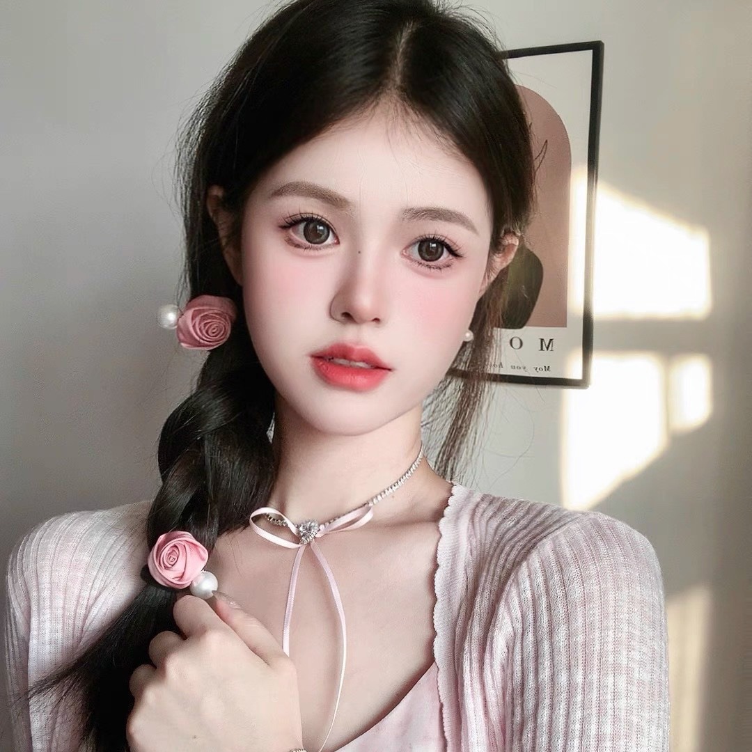 クリームの優しいバラの花の真珠の髪の飾りの髪のクリップの新型の後頭部のクリップの額の前髪のクリップ