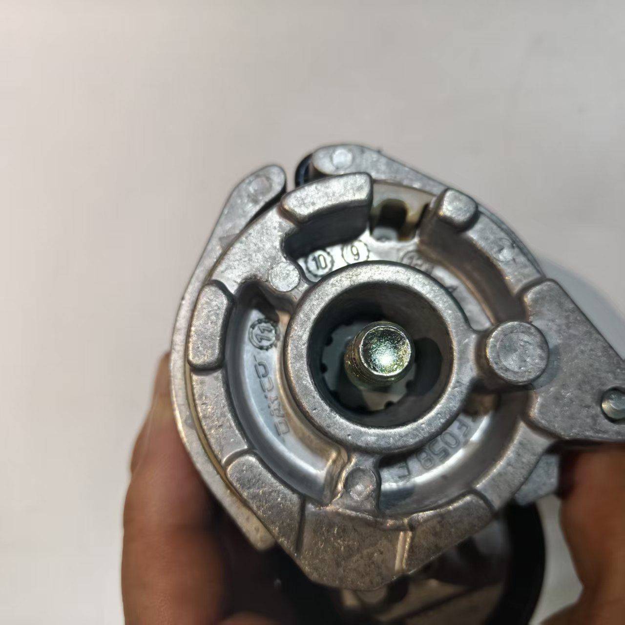 Belt pulley, belt tensioner, belt tensioning wheel, tensioner suitable for Diesel Coolway 2.0T