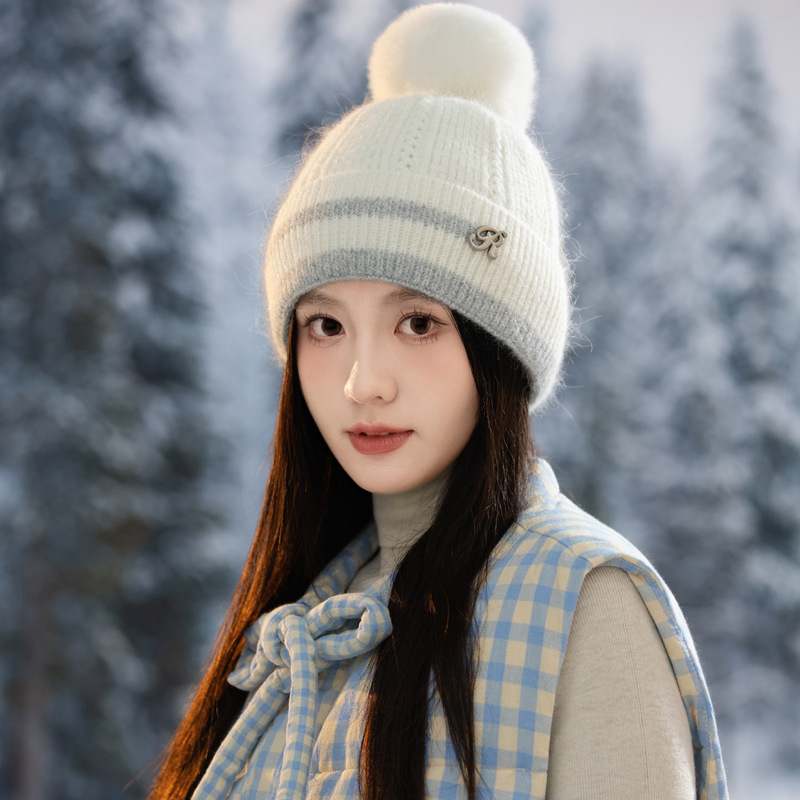 帽子女可爱R标加绒兔毛针织毛线帽秋冬户外出行防风保暖帽显脸小|undefined