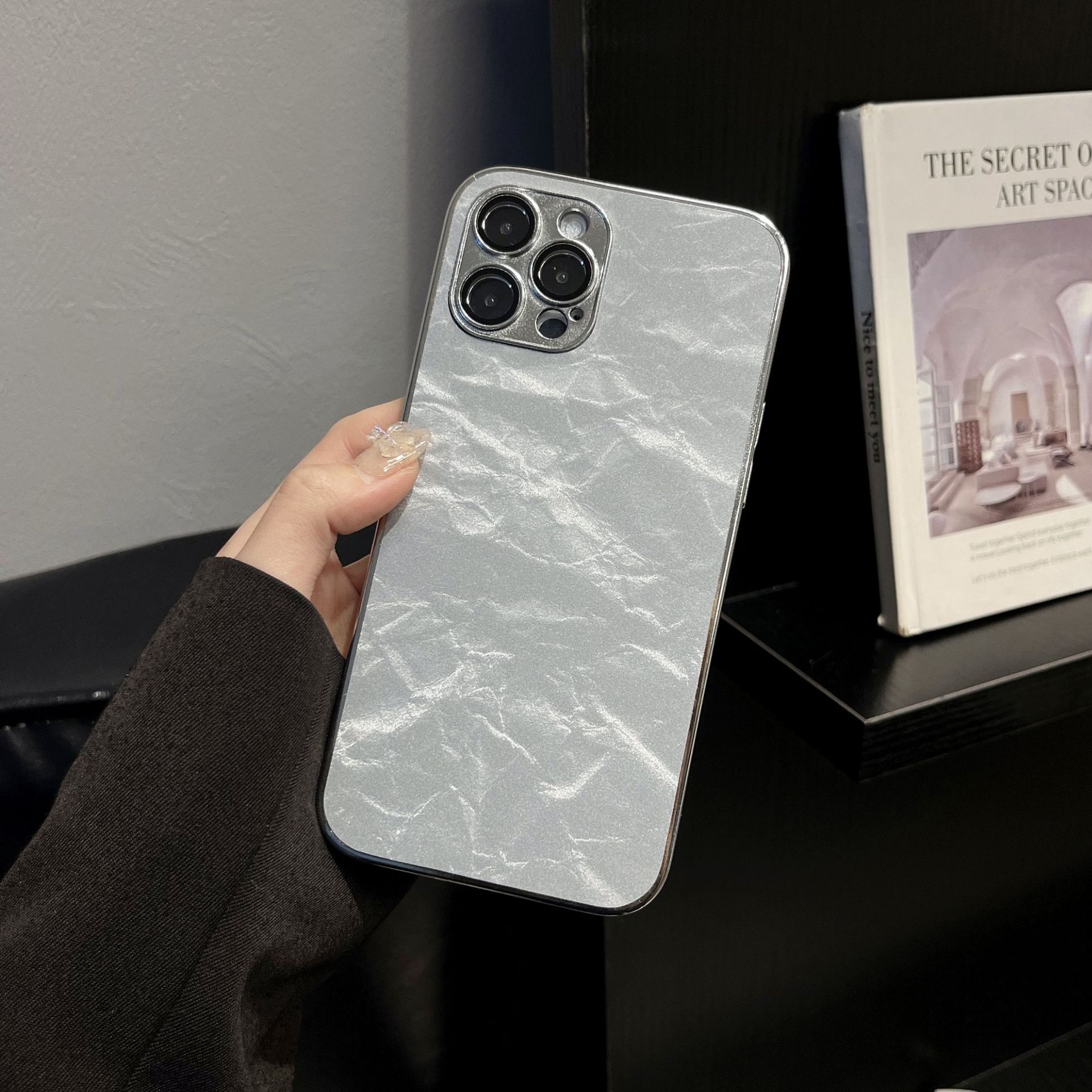 은회색 눈산 패턴