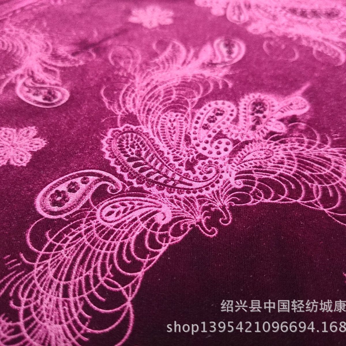 2018秋冬新款经编韩国绒 3D压花金丝绒服装面料 精品针织面料