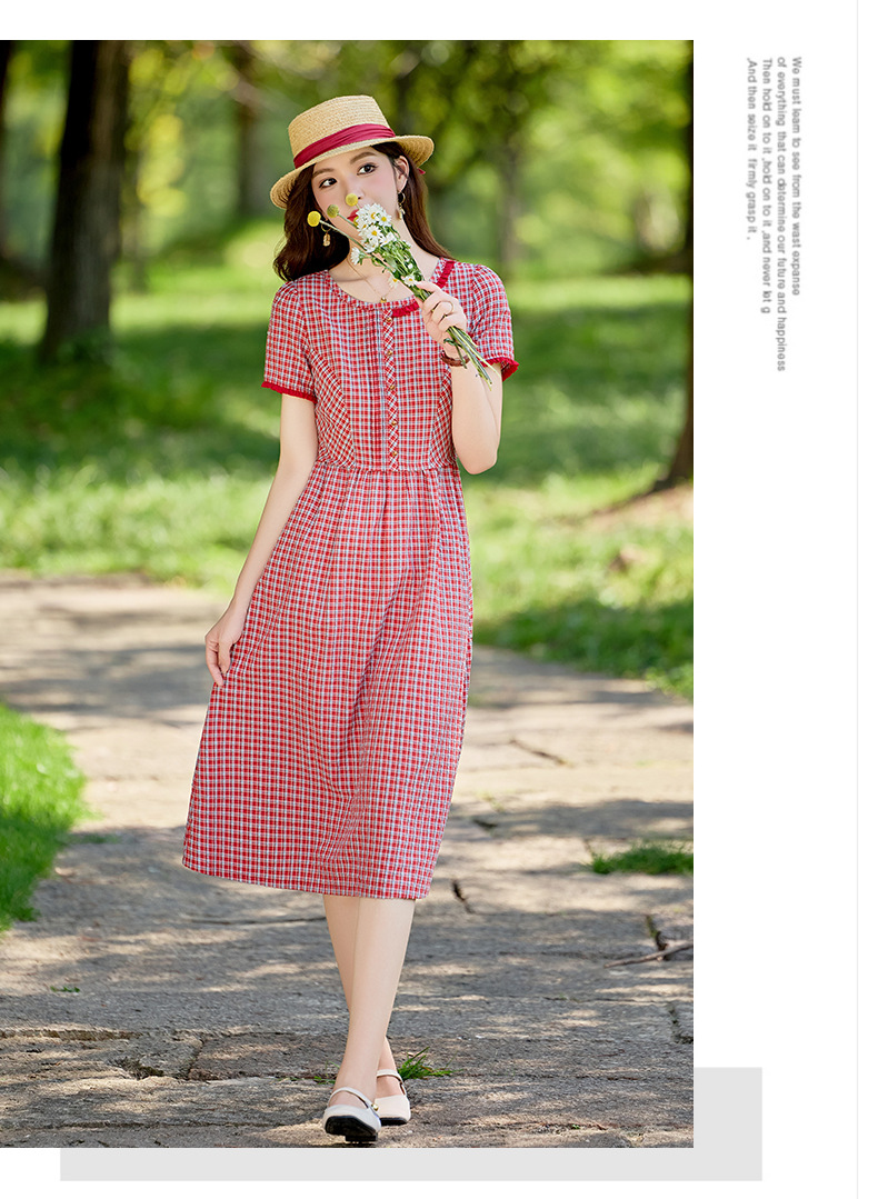 Đầm maxi nữ thắt eo cổ tròn họa tiết kẻ caro vintage — Màu ảnh chi tiết 11