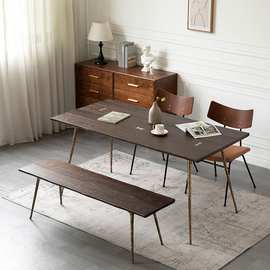 北欧表情实木餐桌现代极简家用小户型橡木轻奢工业风复古桌椅组合