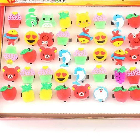 Cartoon flashing ring, toy, graduation party, wholesale