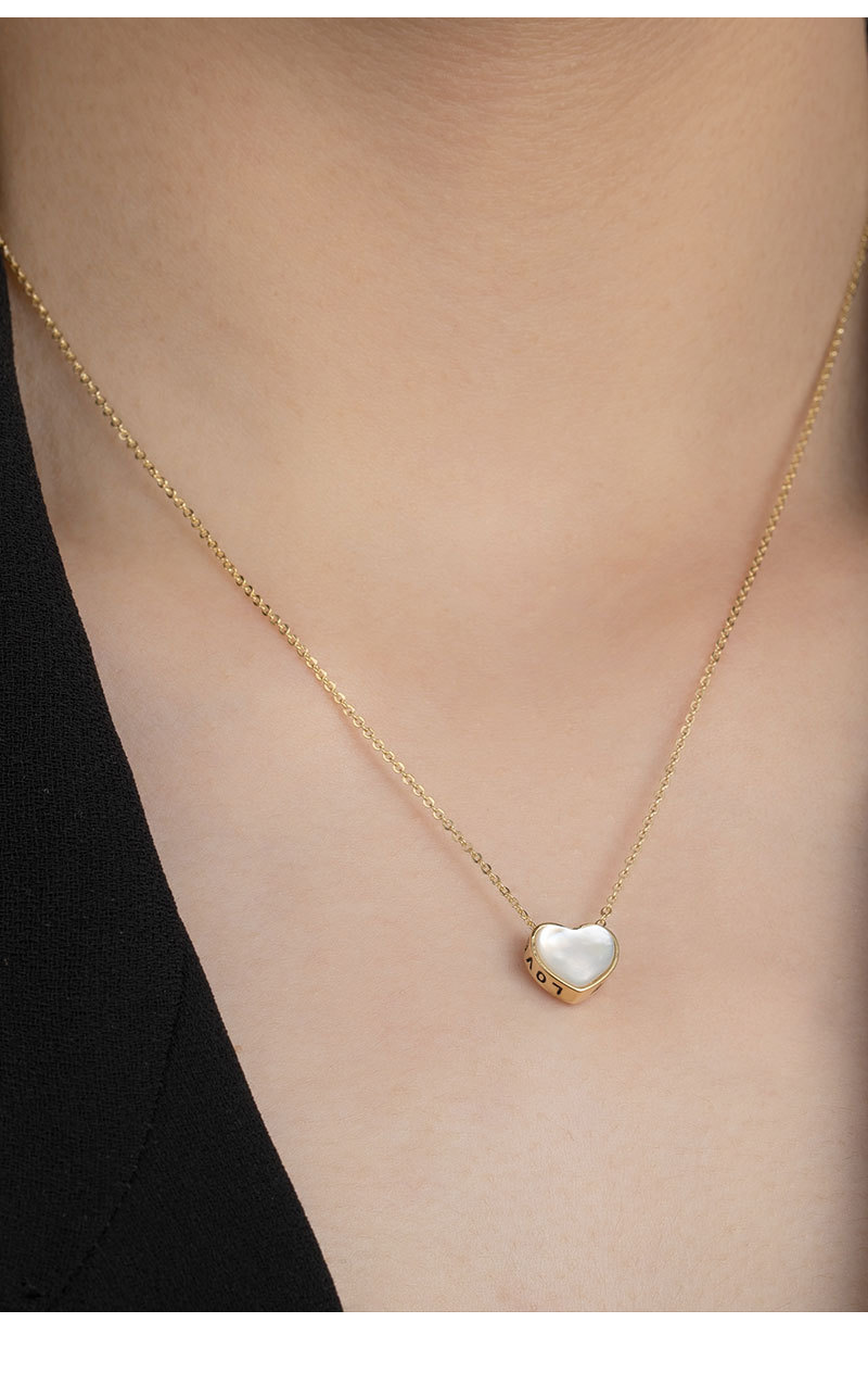 时尚百搭天然贝母爱心项链小众轻奢高级感上面心形