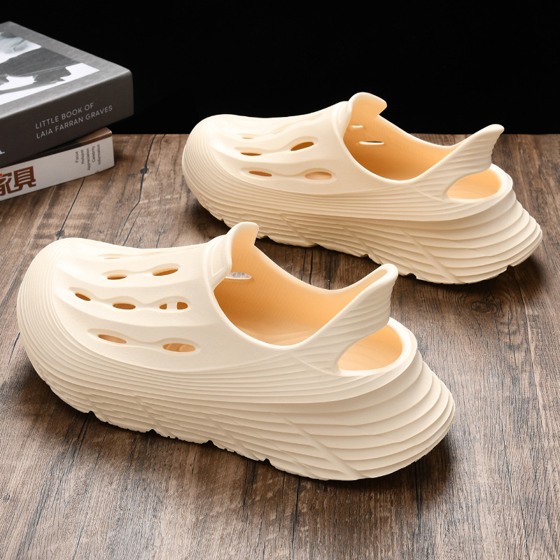 Zapatos con agujeros, suela gruesa para mujer, antideslizante, transpirable, sandalias y pantuflas ligeras, parejas, pies suaves y sin desgaste, zapatillas de tacón