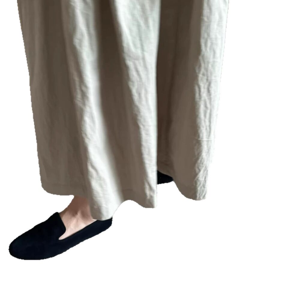 Giày lười nữ mũi tròn bằng da bò lộn, đế bằng, gót thấp dưới 3 cm — Màu be, màu đen