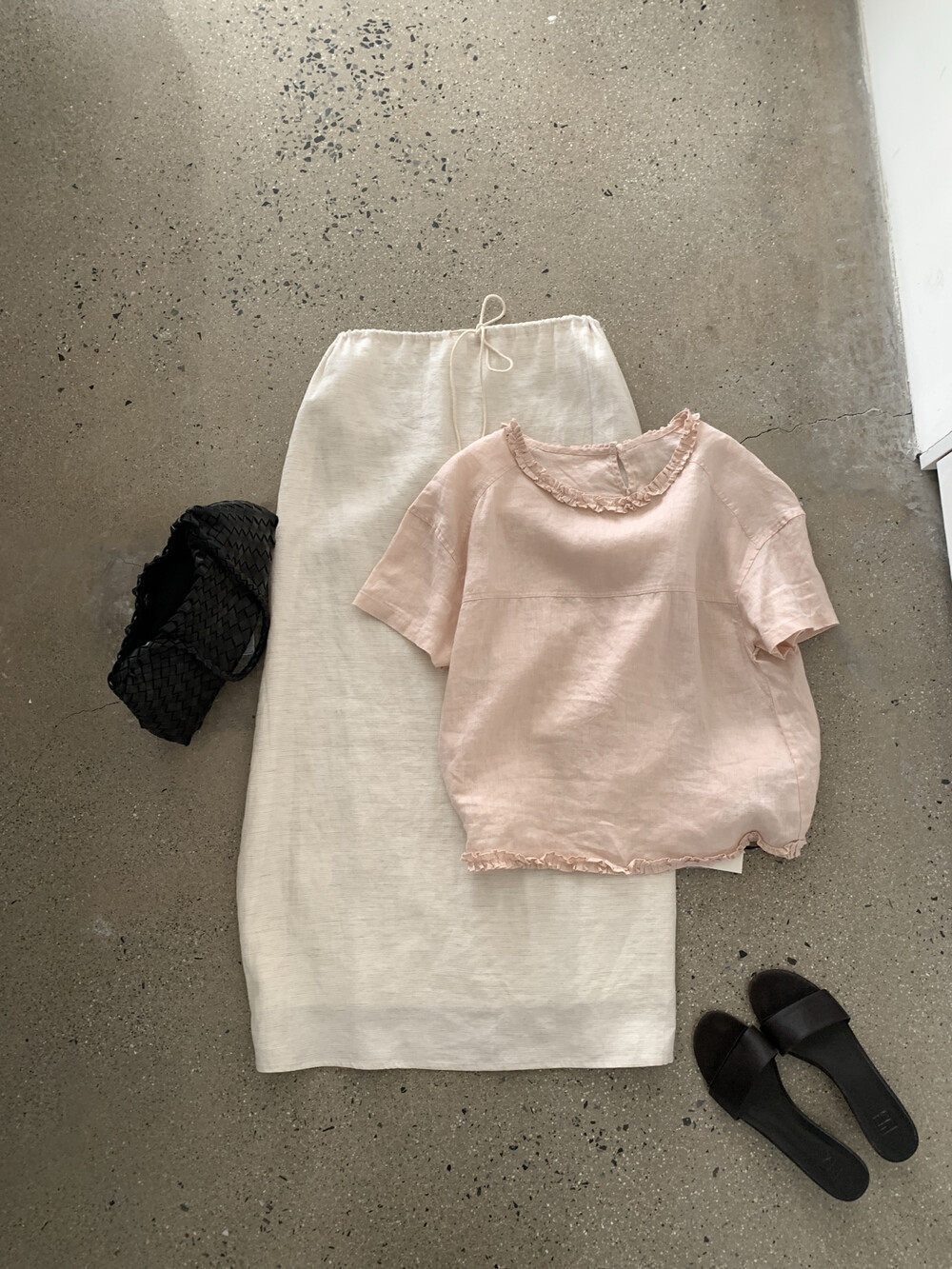 Áo sơ mi ngắn tay cổ tròn chất liệu linen phối ren bèo nhún — trắng ngà, Xanh nước biển, màu hồng, Vàng nhạtcolor chi tiết 12