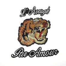 �b����´�̖ë���·��N��ƽ�������̽��a���ع��NӢ����