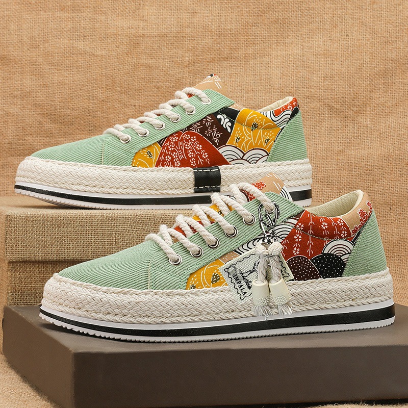 Zapatos de deporte para estudiantes y adolescentes zapatos de moda casuales bajos para hombres zapatos de primavera y verano para hombres 2025 nuevos zapatos de tela de moda para hombres