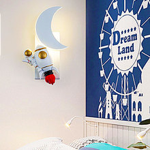 新款宇航员卧室床头灯儿童房护眼卡通壁灯创意男女孩墙壁装饰灯具