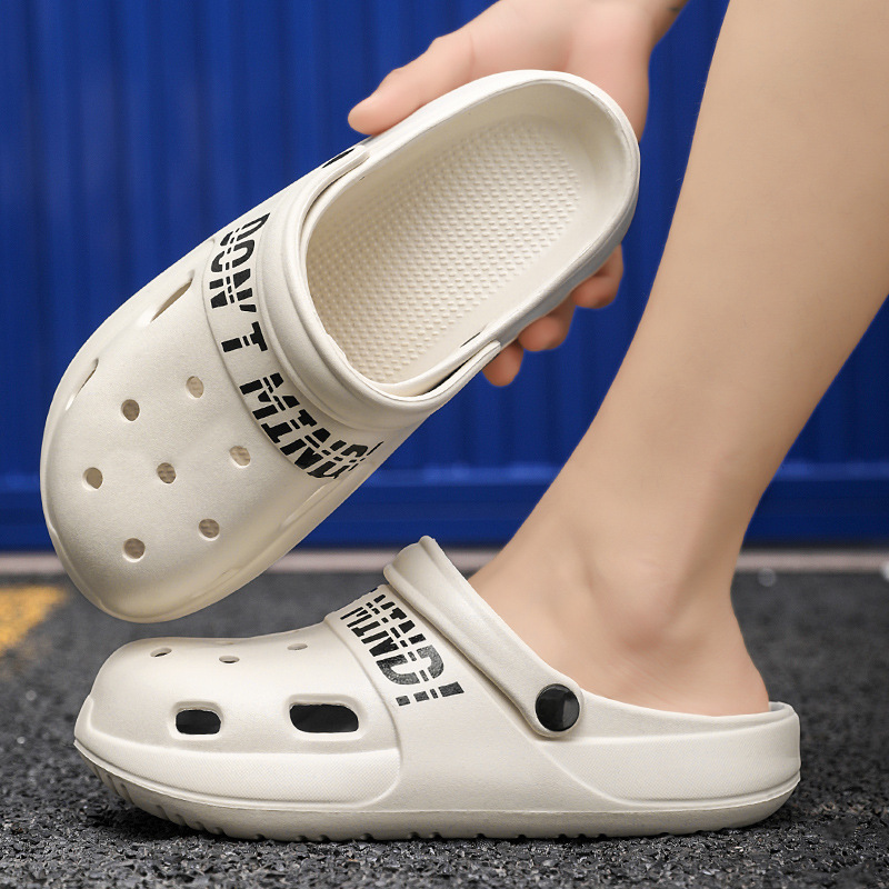 Hole Shoes Men's Summer Outer Wear Beach Baotou Slippers EVA Lightweight Breathable Fashion Foreign Trade plus size Cross-border Slippers for Men