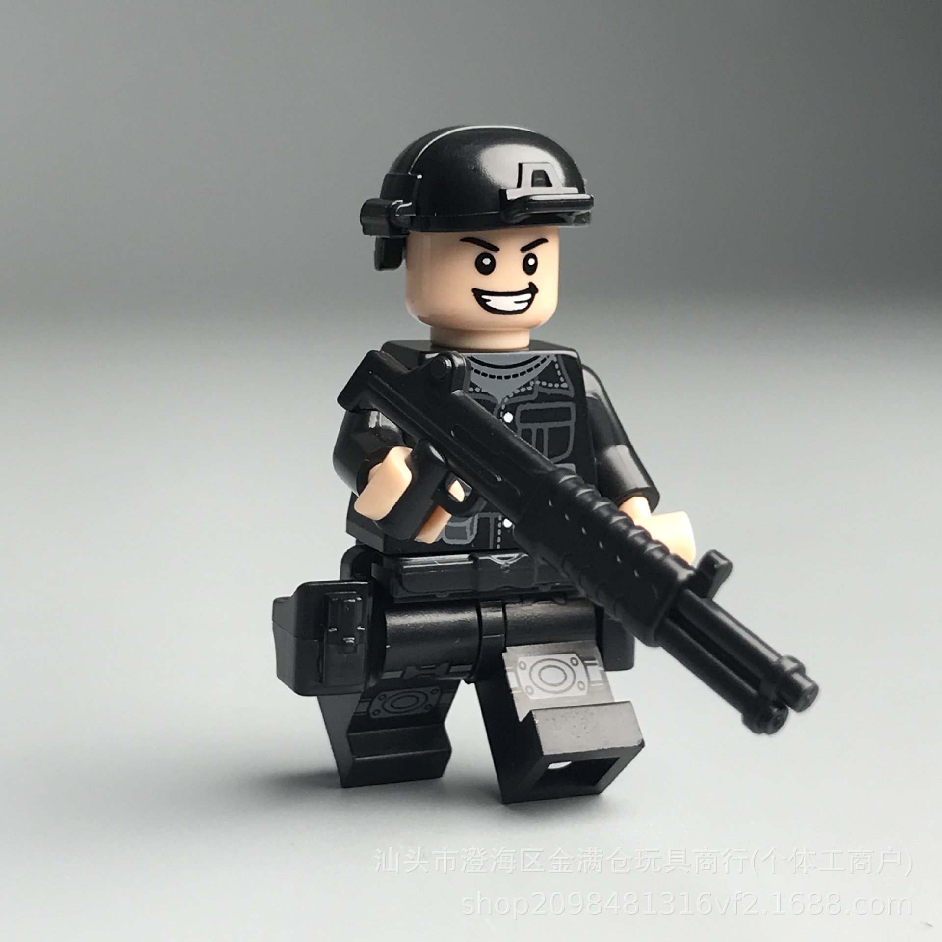 特警积木人偶军事特种兵积木人仔小颗粒益智拼装玩具小颗粒拼装