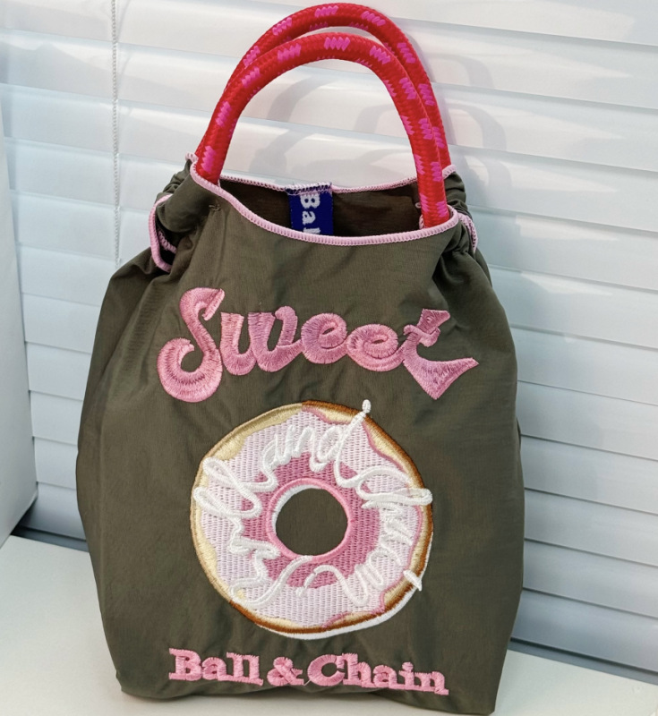 Mini bolso impermeable de nailon para padres e hijos con bordado japonés Mini bolso para mujer Bolso bandolera portátil para niños image 33