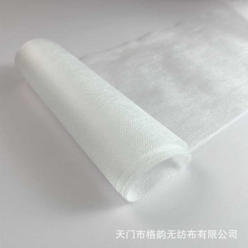 口罩 纺粘无纺布卷材白色 一次性口罩布外层过滤层防护材料批发