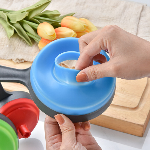 Silicone telescopic foldable funnel wide mouth jam funnel kitchen tool dispensing funnel three-piece oil leakage set