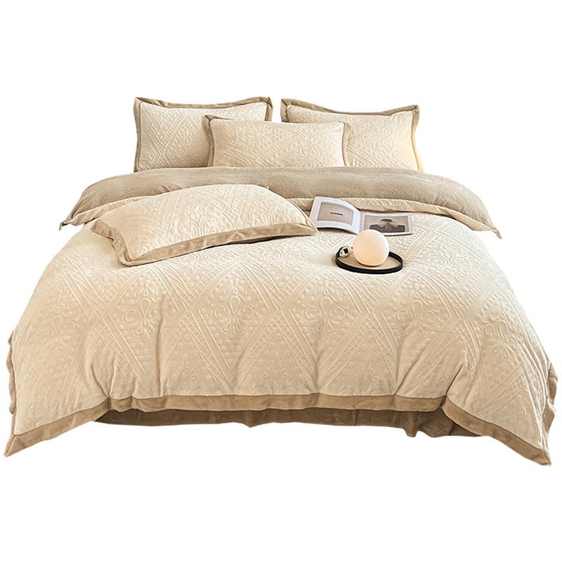 Cama de seda cálida de cuatro piezas de lana de coral de franela de lana doble cama invierno