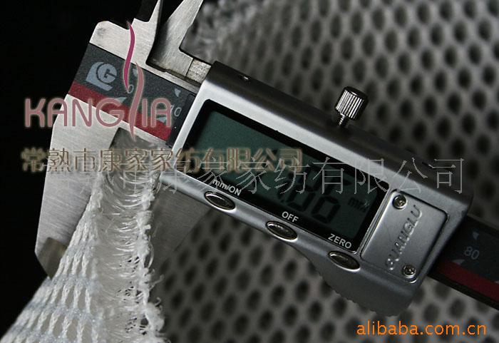 厂家供应医疗透气3D经编特厚网眼布床垫沙发垫三明治网眼布