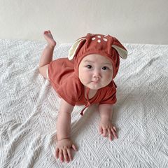 2024 new short-sleeved baby jumpsuit ins style Korean version fawn baby hoodie suit baby bag fart suit summer