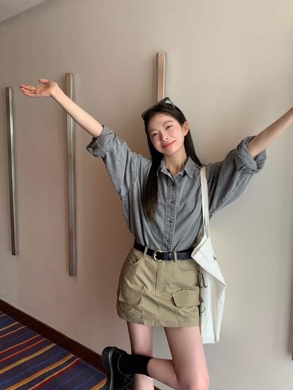 韩系复古风高级感衬衫衬衣女秋季2025新款水洗灰色松弛感牛仔上衣|undefined