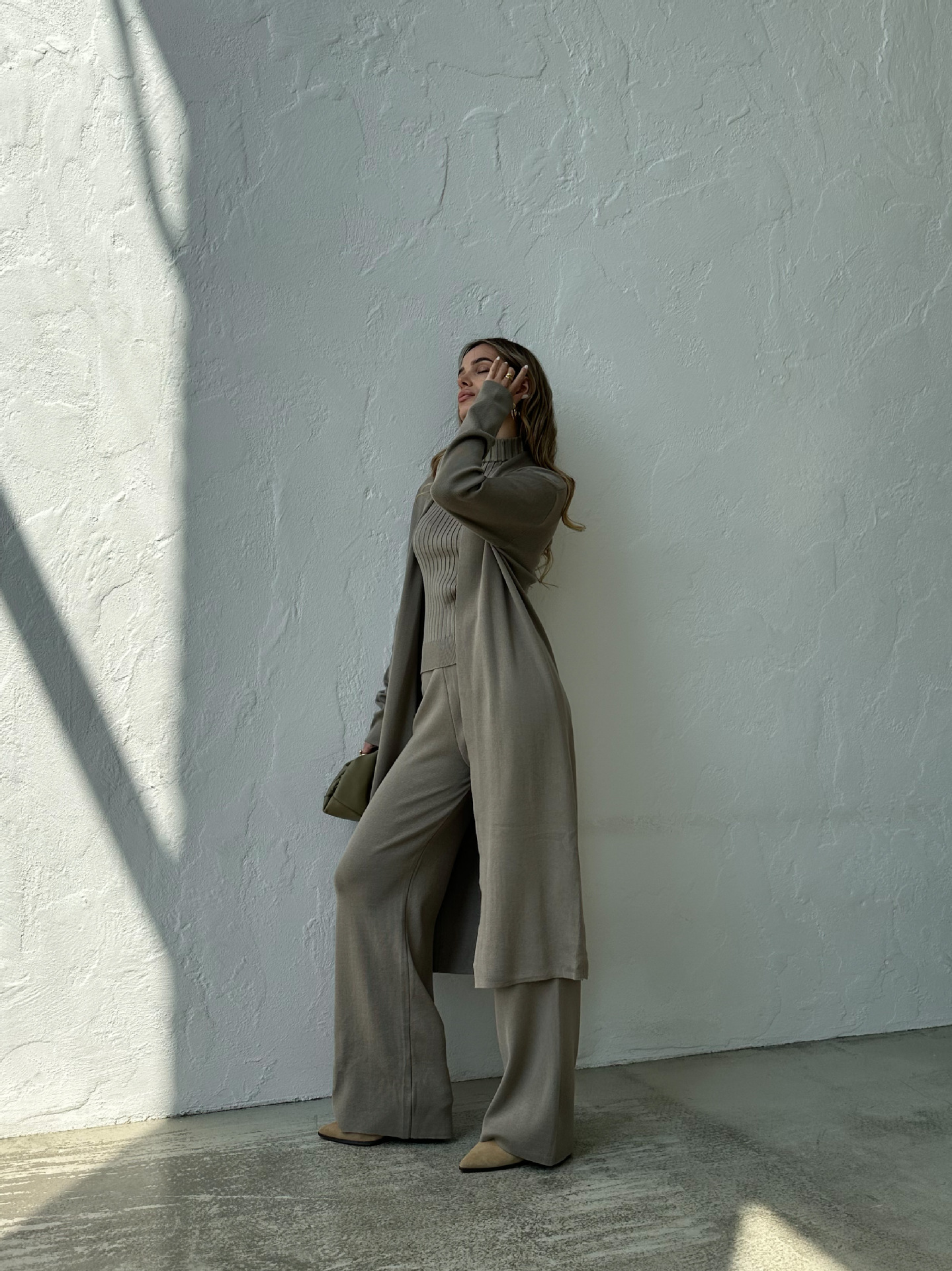 770g Weight Long Sleeve Sleeve Length Street Women's Casual Solid Color Rayon Polyacrylonitrile Fiber Pant Co-ord Set Pants Sets