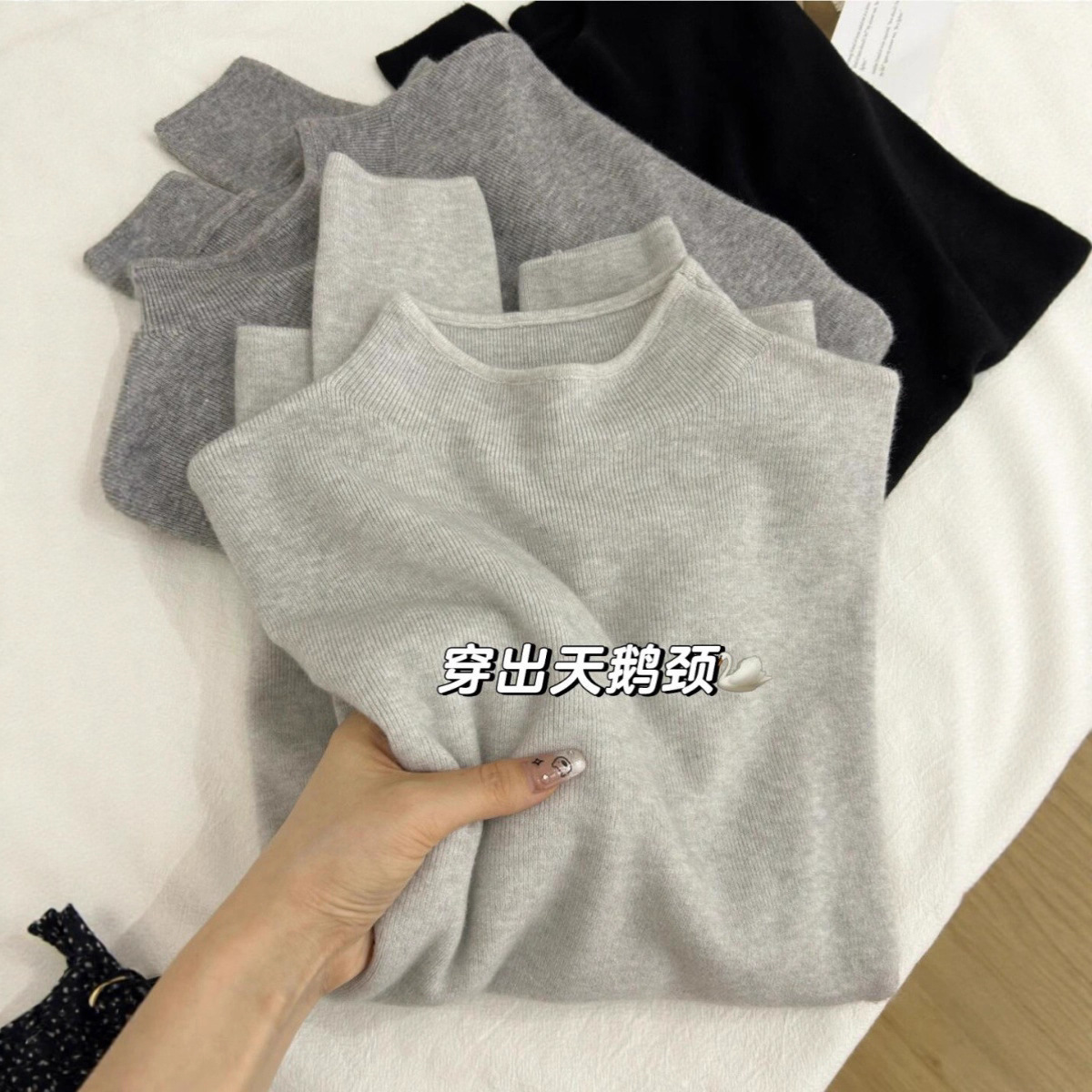 Autumn 2025 Soft and Waxy Small Stand-Up Collar Sweater for Women with Right Shoulder and Slim Fit Half Turtleneck Knitted Bottoming Shirt Winter Top