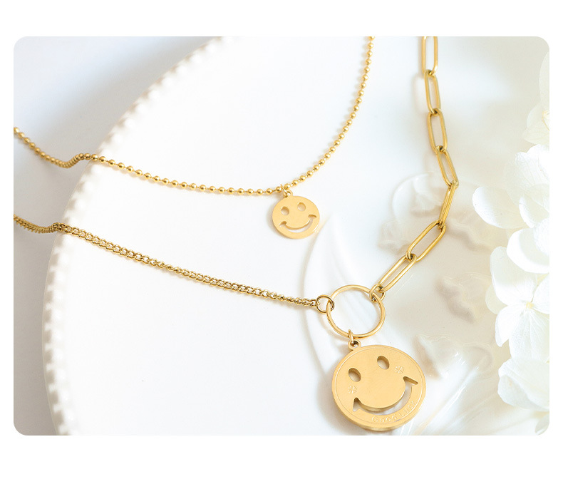 Fashion Smiley Face Titanium Steel Plating Pendant Necklace 1 Piece