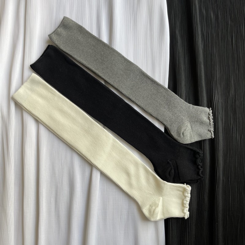 Double-needle slimming thin-striped long tube wood ear lace white sock boots with heel, solid-color sheer cotton crew socks