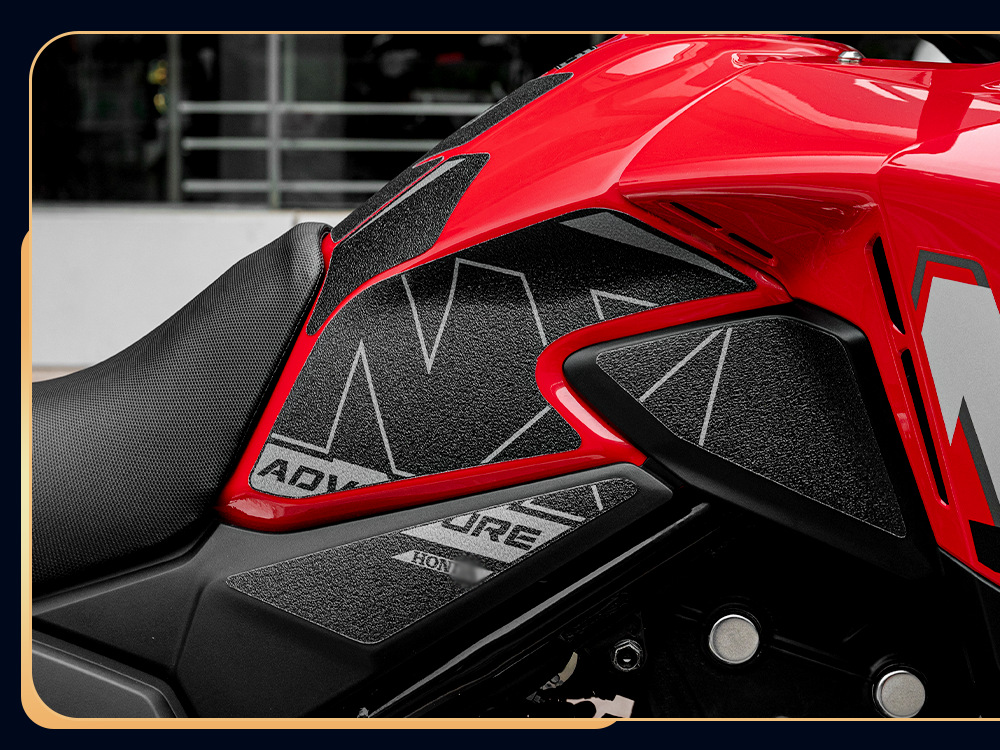 Suitable for Honda Nx500/Nx400 Anti-Slip Fuel Tank Stickers, Wear-Resistant Fishbone Stickers, Protective Film Modification Accessories