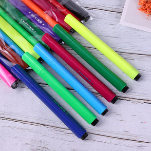 Акварель, мелки, цветные карандаши, треугольная детская вместительная и большая ручка, 12 цветов, можно стирать