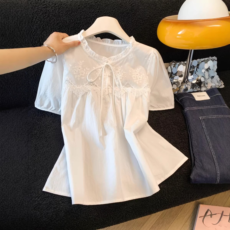 Lyx French-Style Puff Short-Sleeve Shirt for Women, Summer 2026 New Design, Sweet Embroidered Tie-Up Youthful Top Lyx French-Style Puff Short-Sleeve Shirt for Women, Summer 2026 New Design, Sweet Embroidered Tie-Up Youthful Top