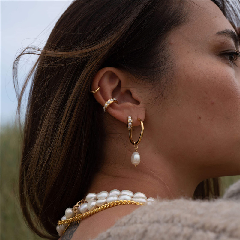 2g Weight Pearl, Zircon Inlay Material Ear Studs Classification 1 Pair Quantity Daily Occasion 925 Sterling Silver Material Geometric Pattern Women's Gender Plating, Inlay Design Simple Style Style 1 Pair 925 Sterling Silver Pearl Zircon Geometric Ear Studs 21