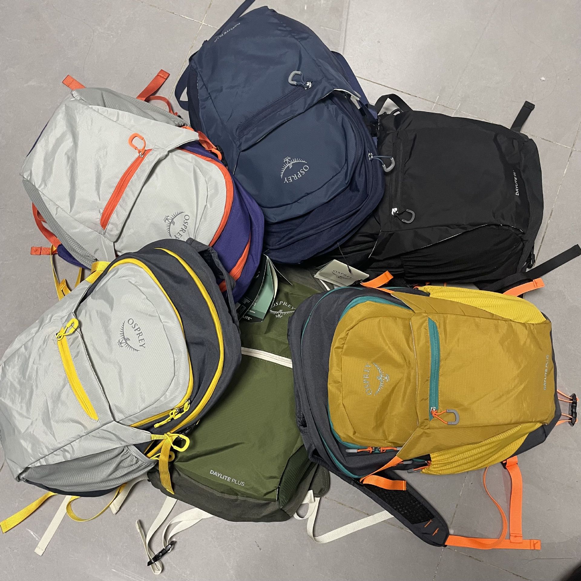 Xiaoying Daylight 20L Backpack Outdoor Travel Hiking Lightweight Trekking Cycling Unisex Portable Shoulder Backpack